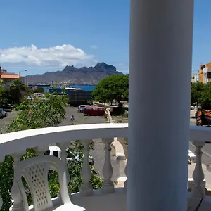 Laginha Tess & To Apartamento Mindelo